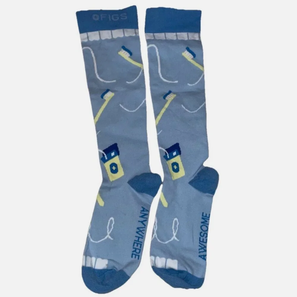 FIGS Compression Socks Small Women NEW Awesome Anywhere Dental Brush/ Floss Blue